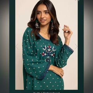 Embroidered Kurta ❤️new with tags!!!
